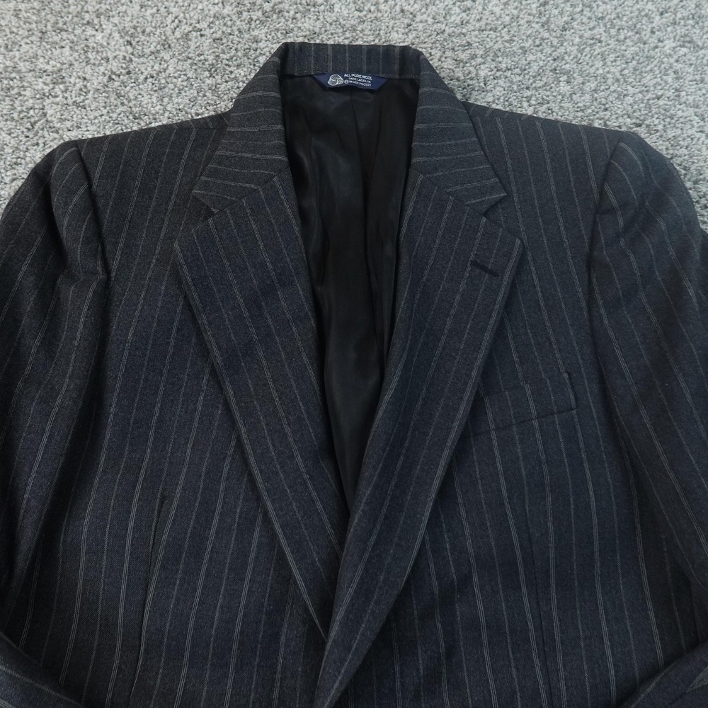 VTG Burberrys Blazer Mens 38 Gray Pinstripe‎ Wool Sport Coat Suit Jacket Top USA